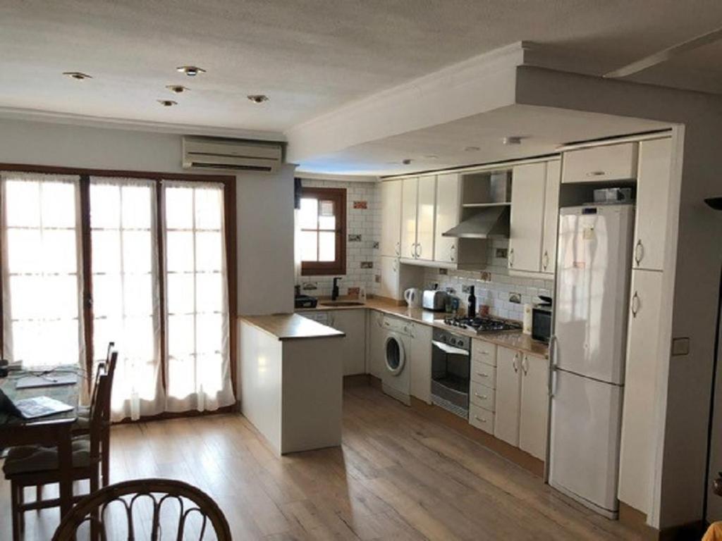 פורט ספלאיה Valencia, Ideally Located 3Bed-2Bath Apart.Few Mints Walk From Beach,Pool,Shop. מראה חיצוני תמונה