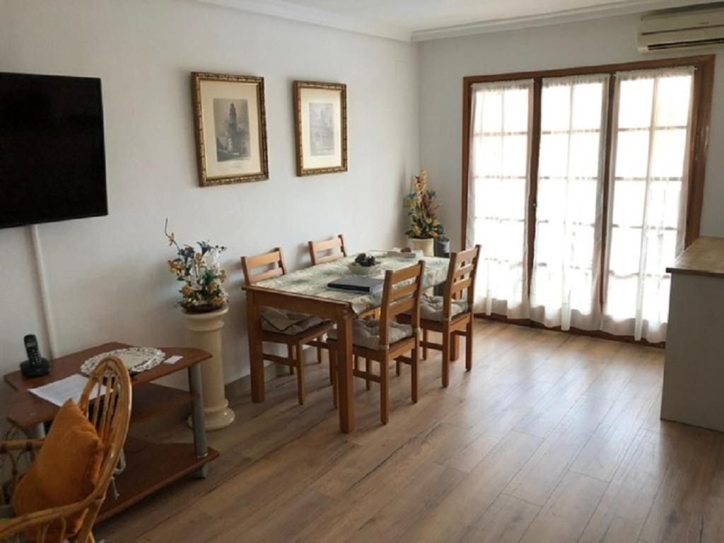 פורט ספלאיה Valencia, Ideally Located 3Bed-2Bath Apart.Few Mints Walk From Beach,Pool,Shop. מראה חיצוני תמונה