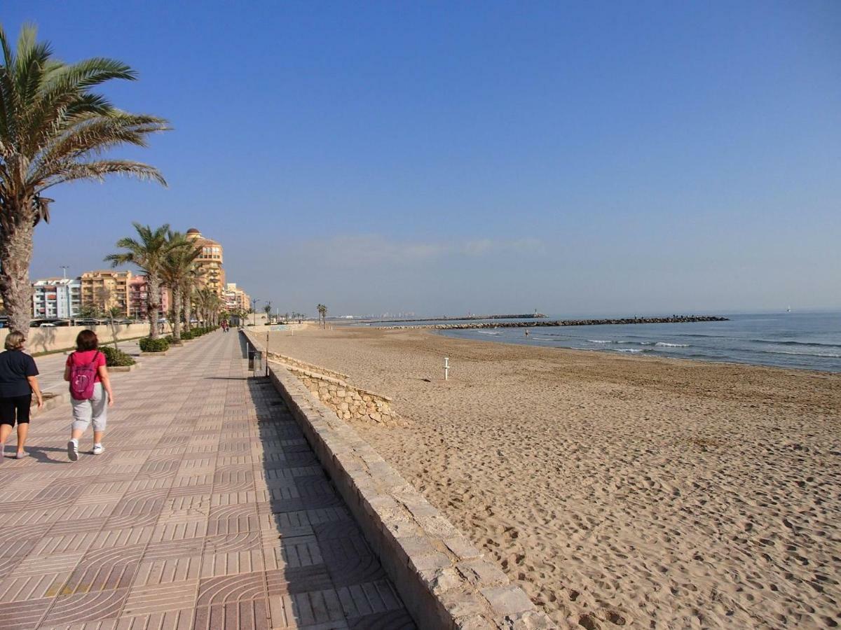 פורט ספלאיה Valencia, Ideally Located 3Bed-2Bath Apart.Few Mints Walk From Beach,Pool,Shop. מראה חיצוני תמונה