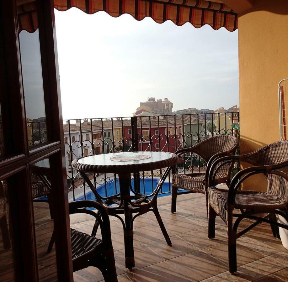 פורט ספלאיה Valencia, Ideally Located 3Bed-2Bath Apart.Few Mints Walk From Beach,Pool,Shop. מראה חיצוני תמונה